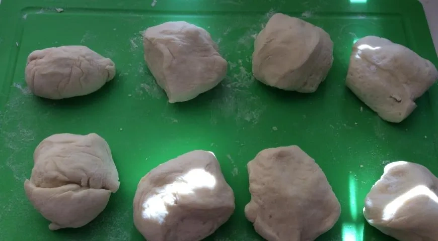 Постные Спасские пирожки с яблоками и грушами: шаг 8