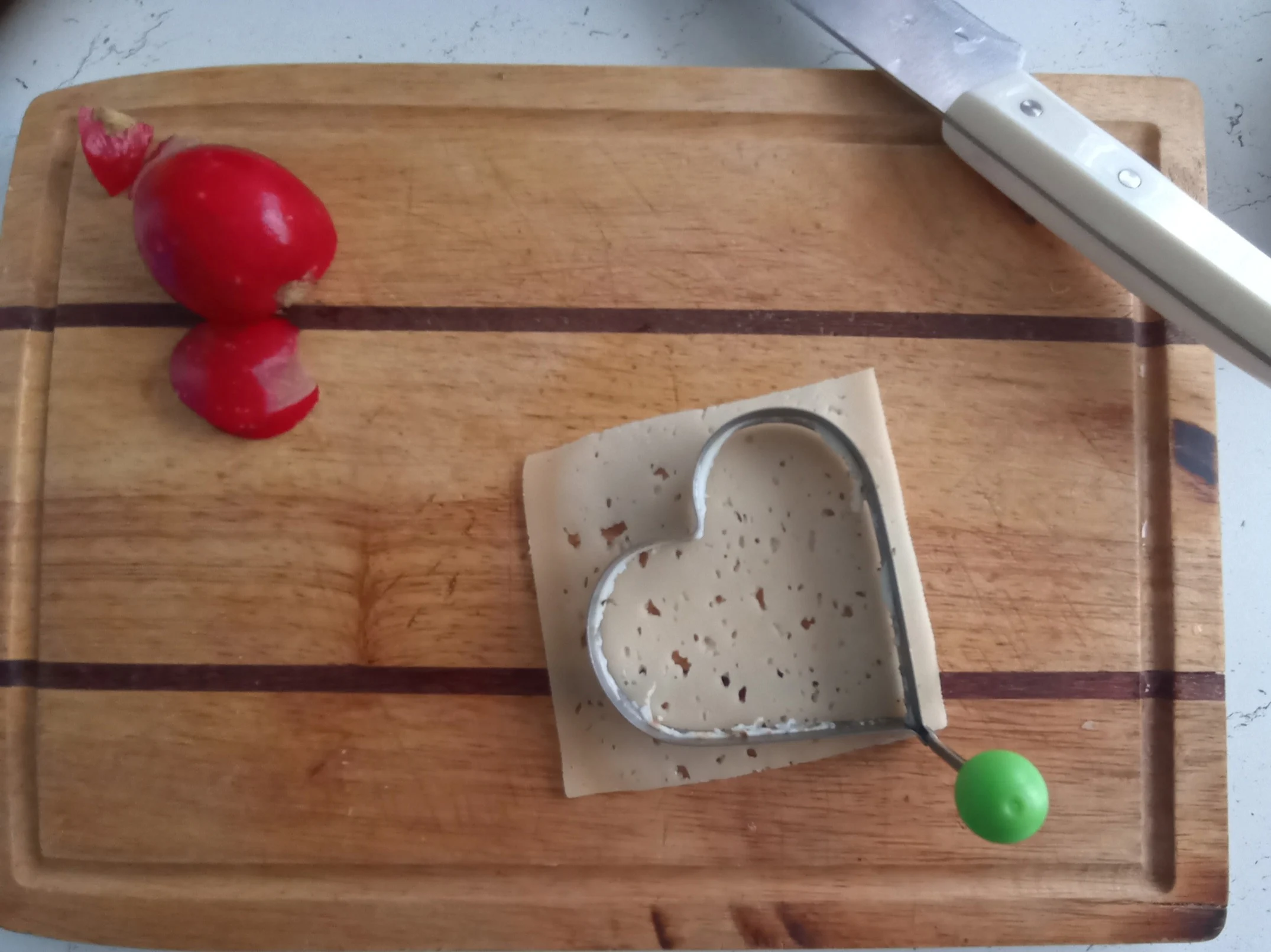 Шаг 8: Простой романтический завтрак к 14 февраля