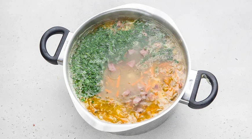 Рассольник с колбасой: шаг 8