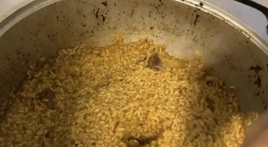 Рассыпчатый плов в казане: шаг 8