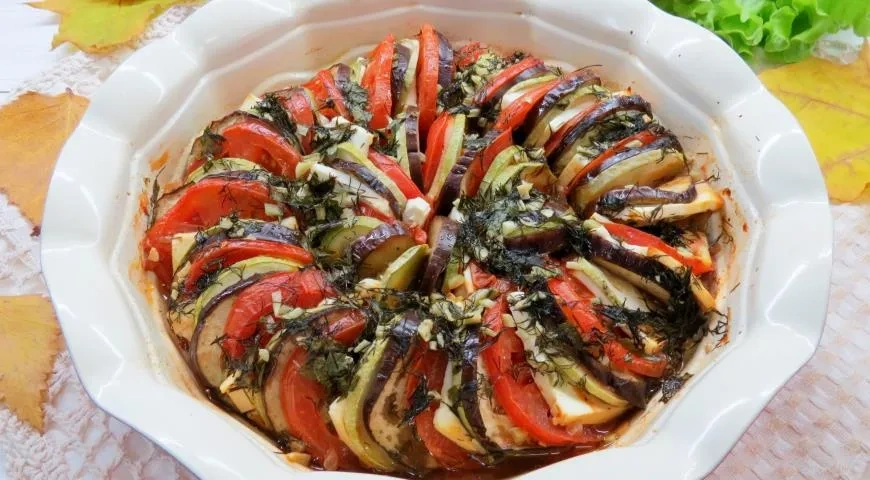 Рататуй с сыром фета: шаг 8