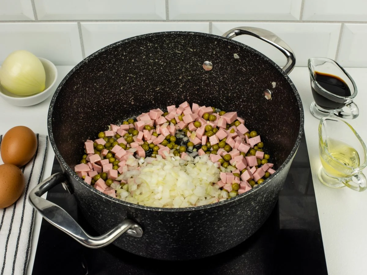 Шаг 8: Рис по-кантонезийски