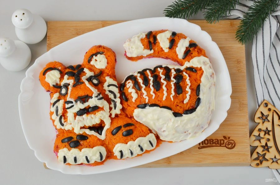 Шаг 8: Салат тигр в шубе на новый год