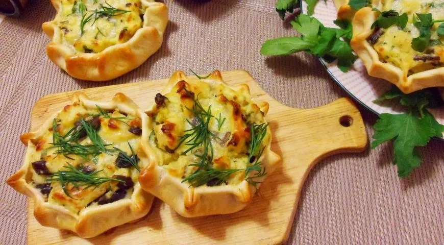 Шаньги с картофелем и грибами: шаг 8