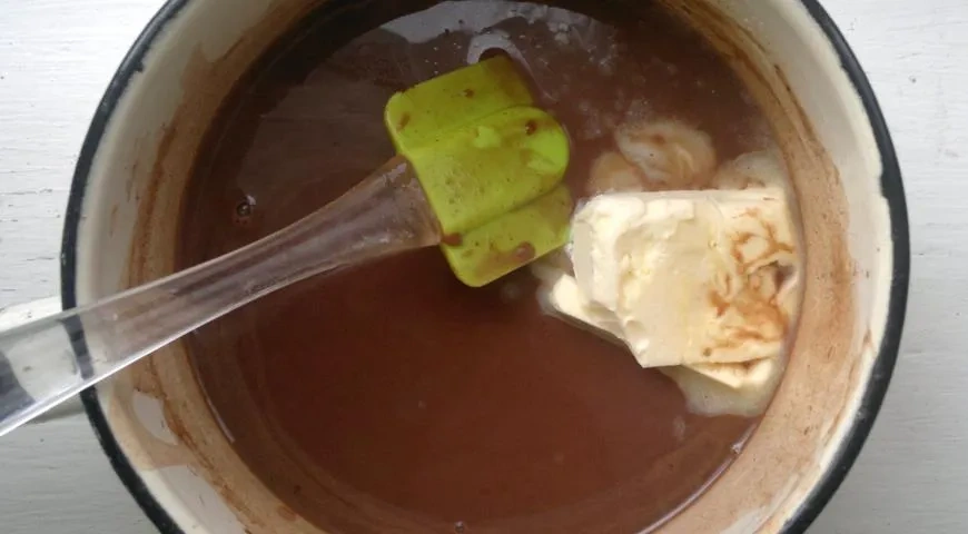 Шоколадные блинчики с шоколадным соусом: шаг 8