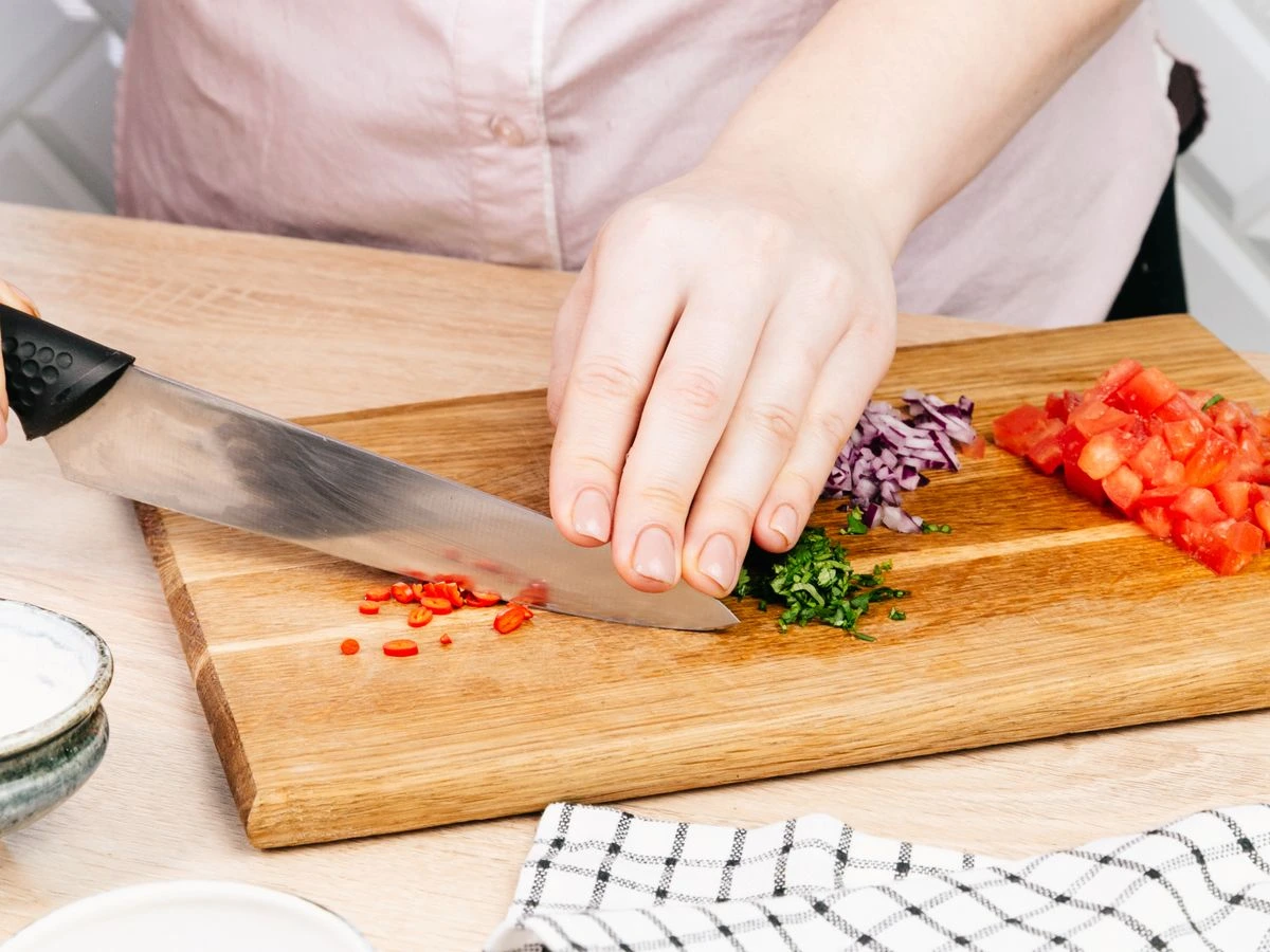 Шаг 8: Соус «Гуакамоле»