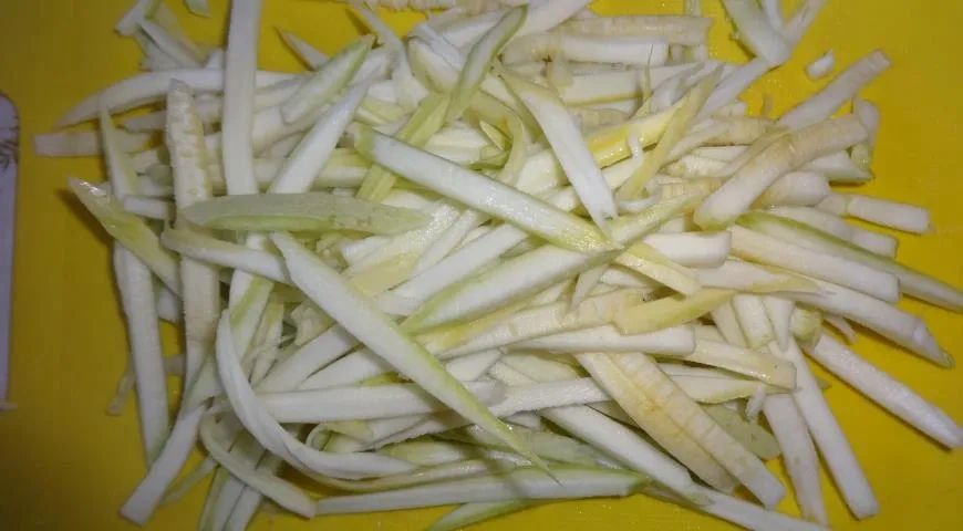 Суп с кабачками и фрикадельками: шаг 8