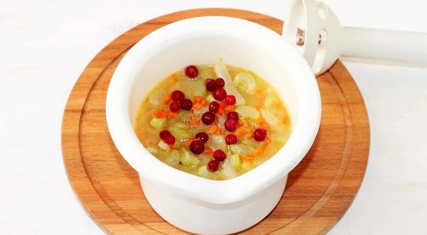 Суп с тунцом и клюквой: шаг 8