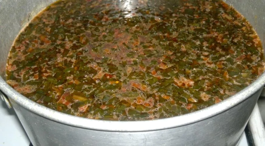 Свекольный суп с щавелем: шаг 8