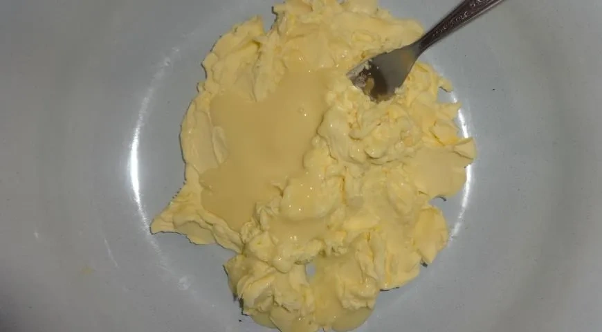 Торт Наполеон со сливочным маслом: шаг 8