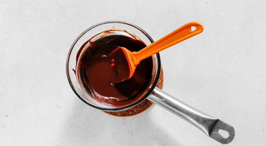 Торт «Улыбка негра» на кефире: шаг 8