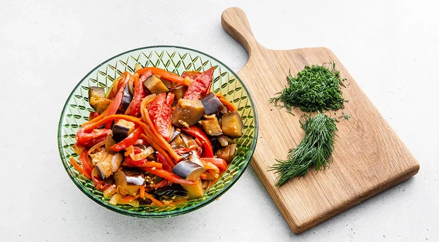 Тушенные баклажаны в мультиварке: шаг 8