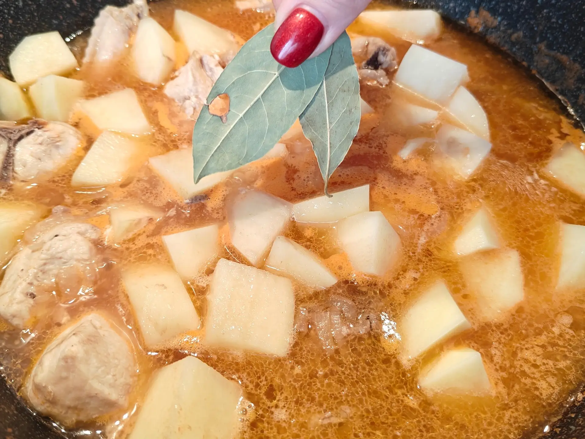 Шаг 8: Жаркое из курицы в казане