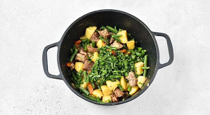 Жаркое по-деревенски со свининой: шаг 8