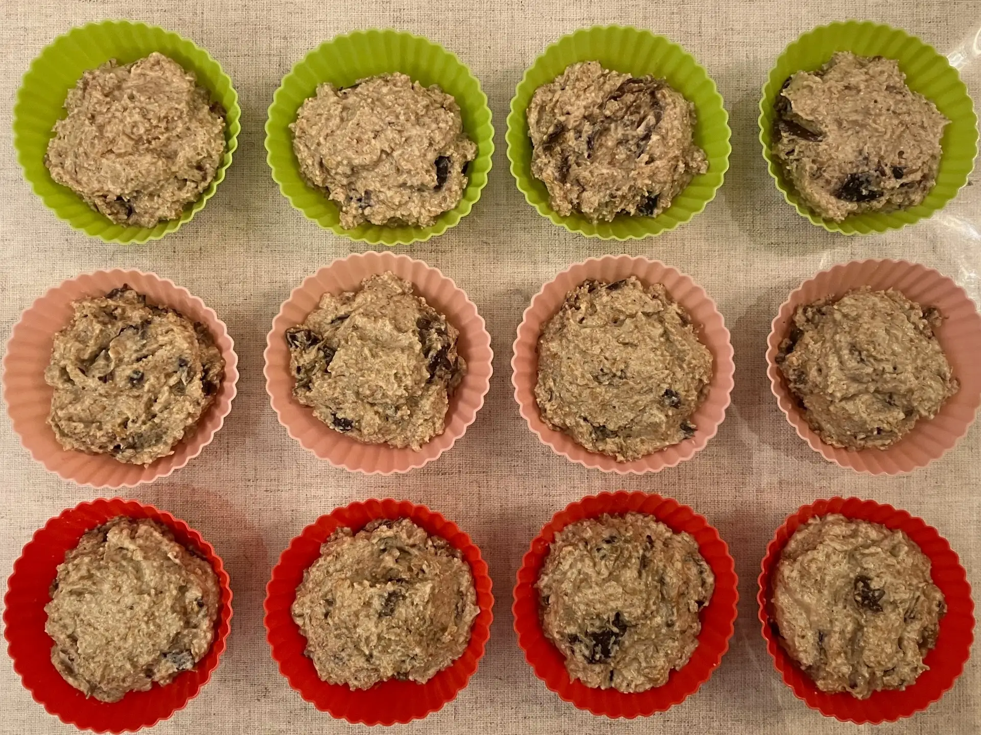 Шаг 9: Безглютеновые кексы с черносливом и отрубями