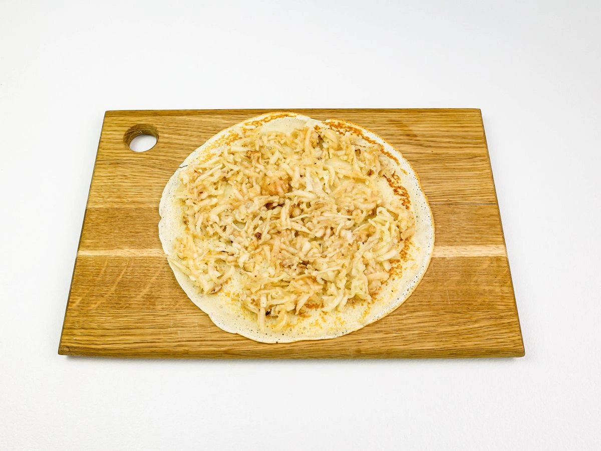 Шаг 9: Блинчики с яблоками и орехами