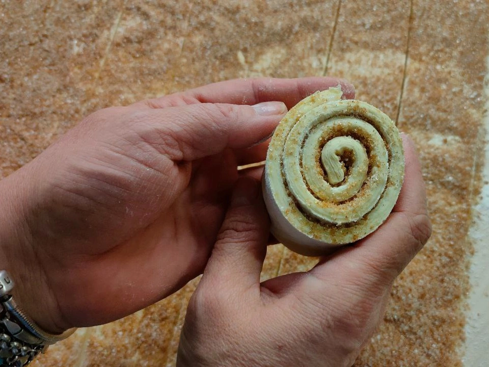 Шаг 9: Булочки с корицей "Ленивые синнабоны"