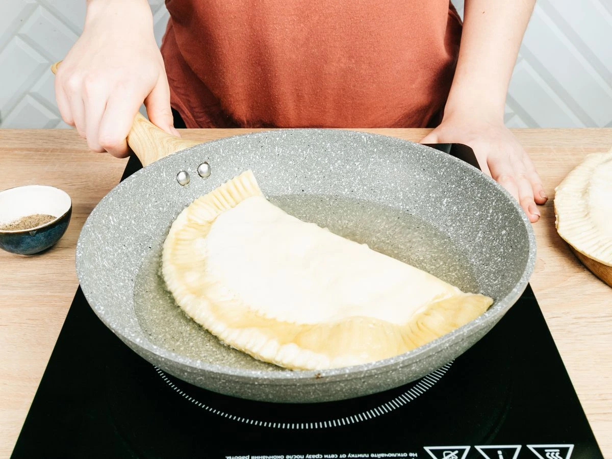 Шаг 9: Чебурек