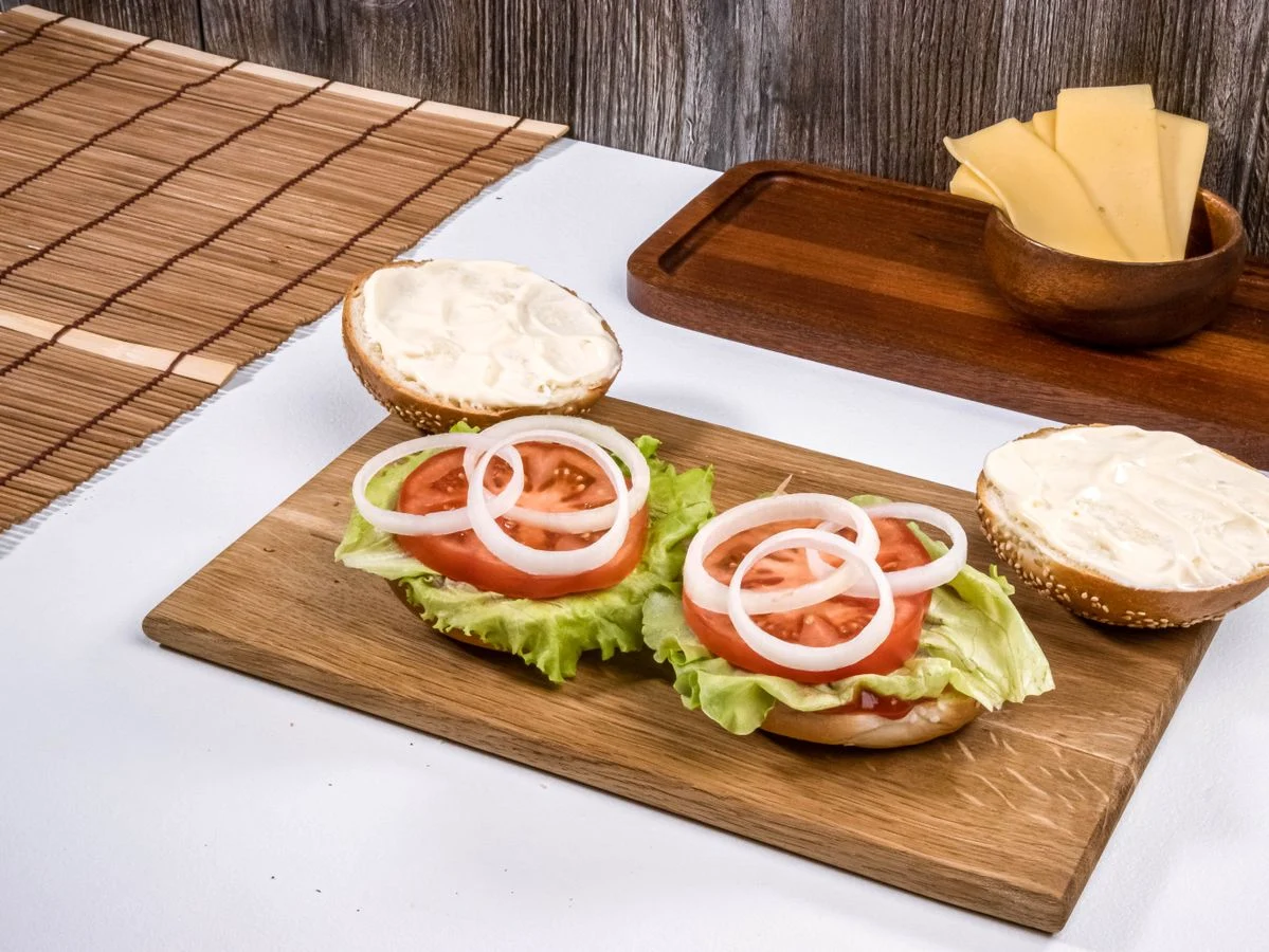 Шаг 9: Домашний бургер