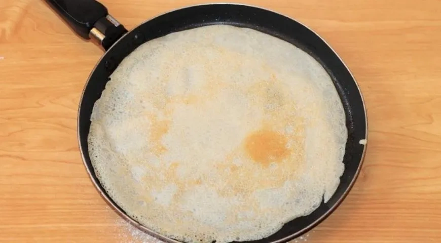 Фаршированные блины с икорным соусом: шаг 9