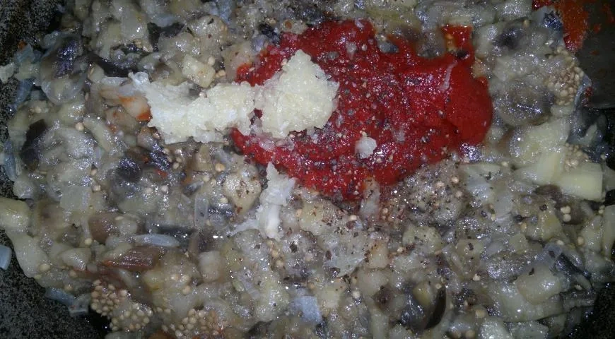 Вкусная икра из баклажанов: шаг 9