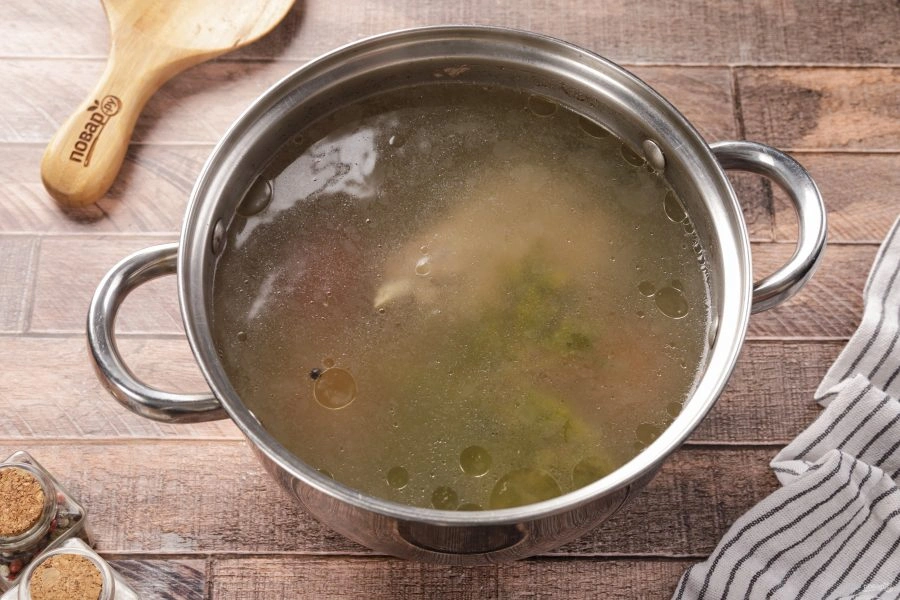 Шаг 9: Кислые щи из квашеной капусты