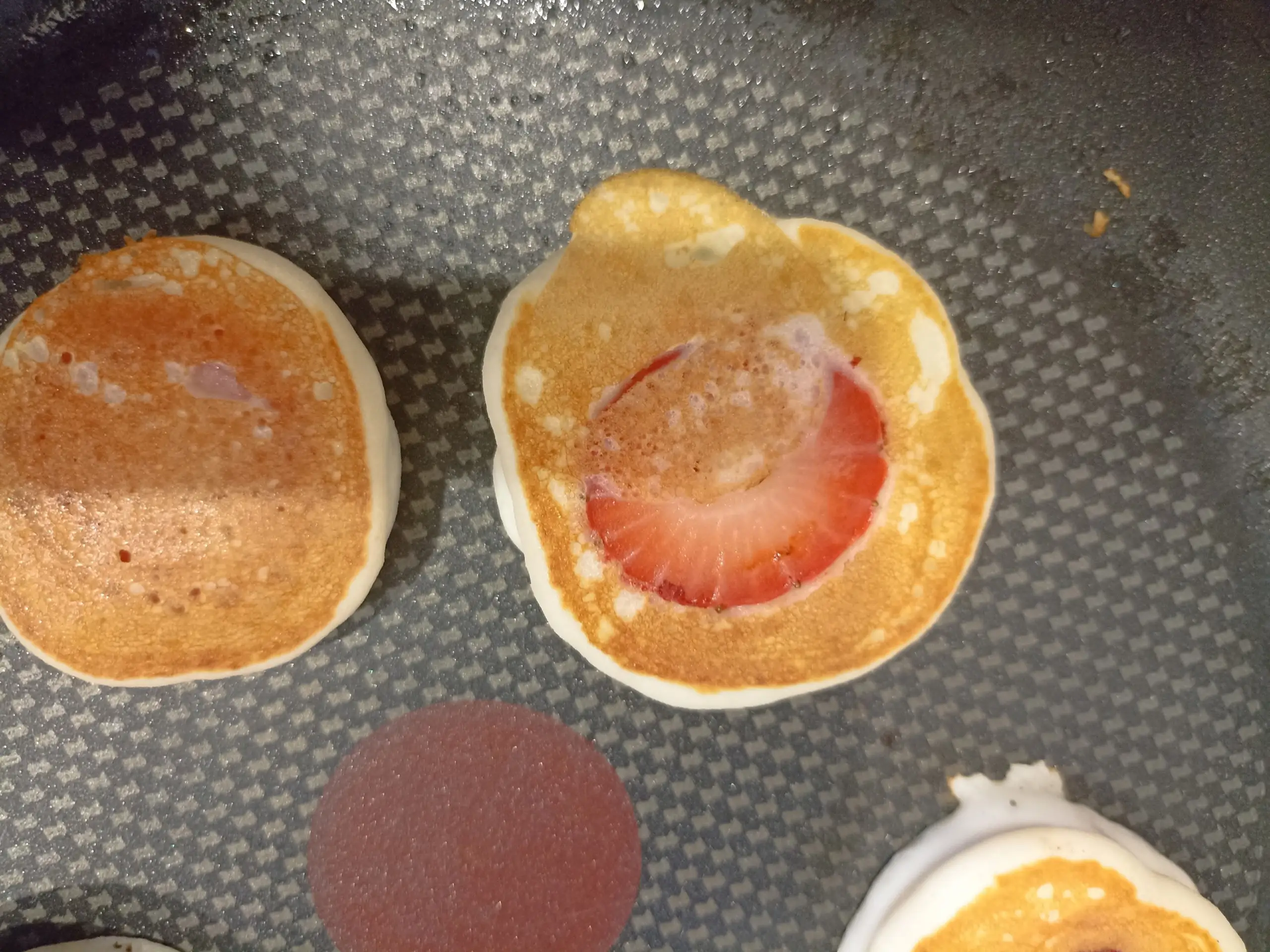 Шаг 9: Клубничные блинчики на завтрак для любимой к 14 февраля