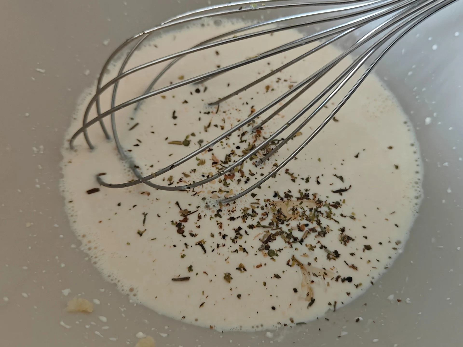 Шаг 9: Красная рыба с брокколи в сливочном соусе