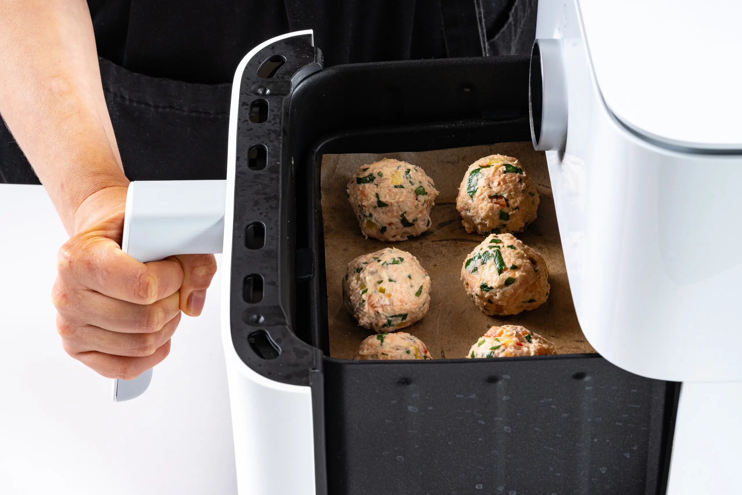 Шаг 9: Крокеты из форели в аэрогриле