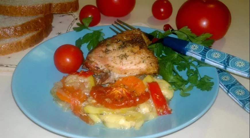 Куриные бёдра с овощами: шаг 9