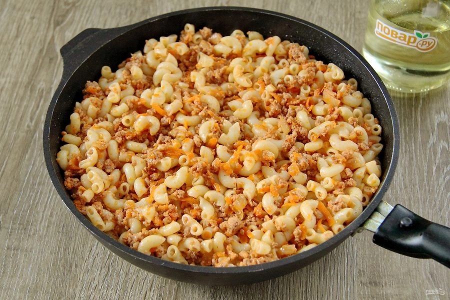 Шаг 9: Макароны пофлотски с томатной пастой