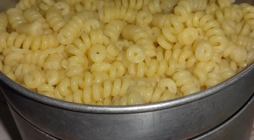 Паста болоньезе с томатной пастой: шаг 9