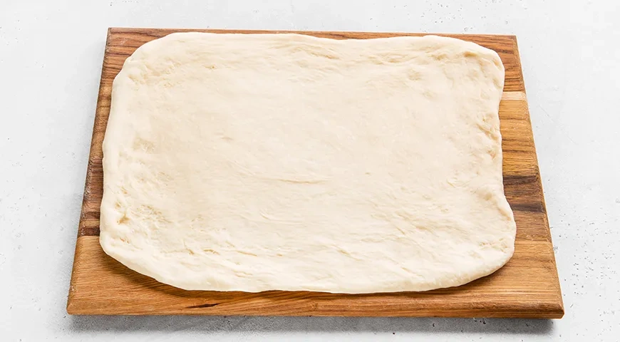 Пирог из дрожжевого теста с повидлом в духовке: шаг 9