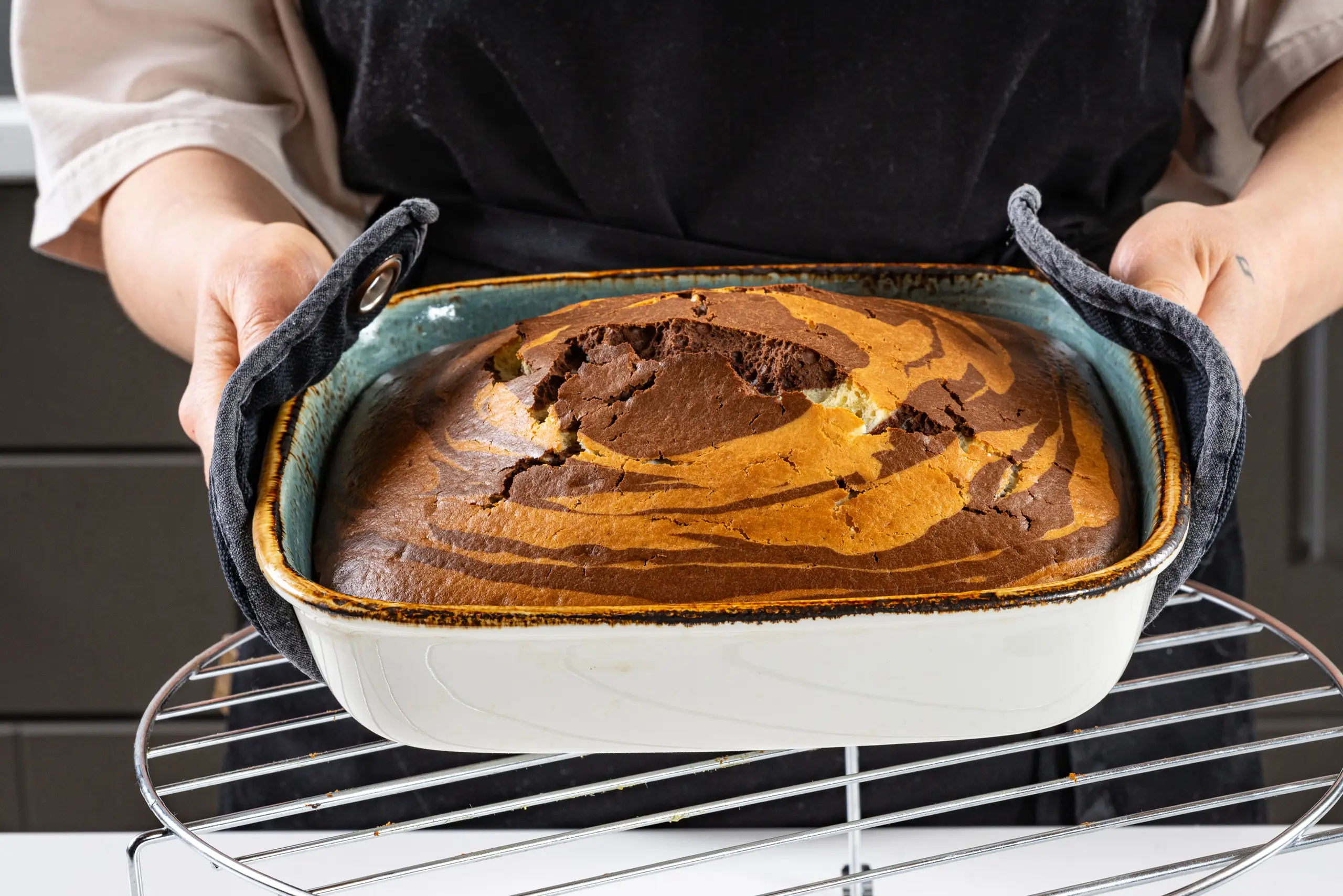 Шаг 9: Пирог «Зебра» на сметане