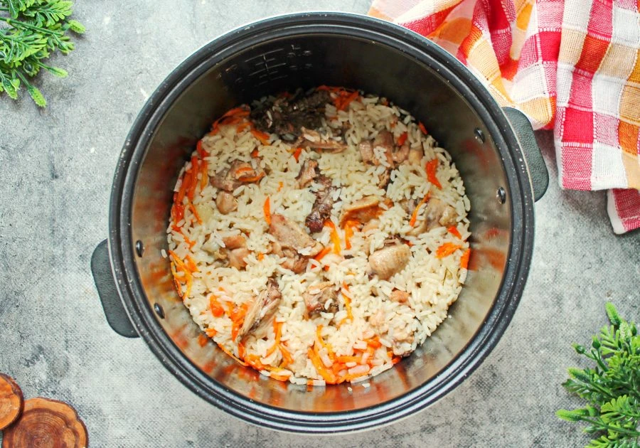 Шаг 9: Плов с курицей в мультиварке