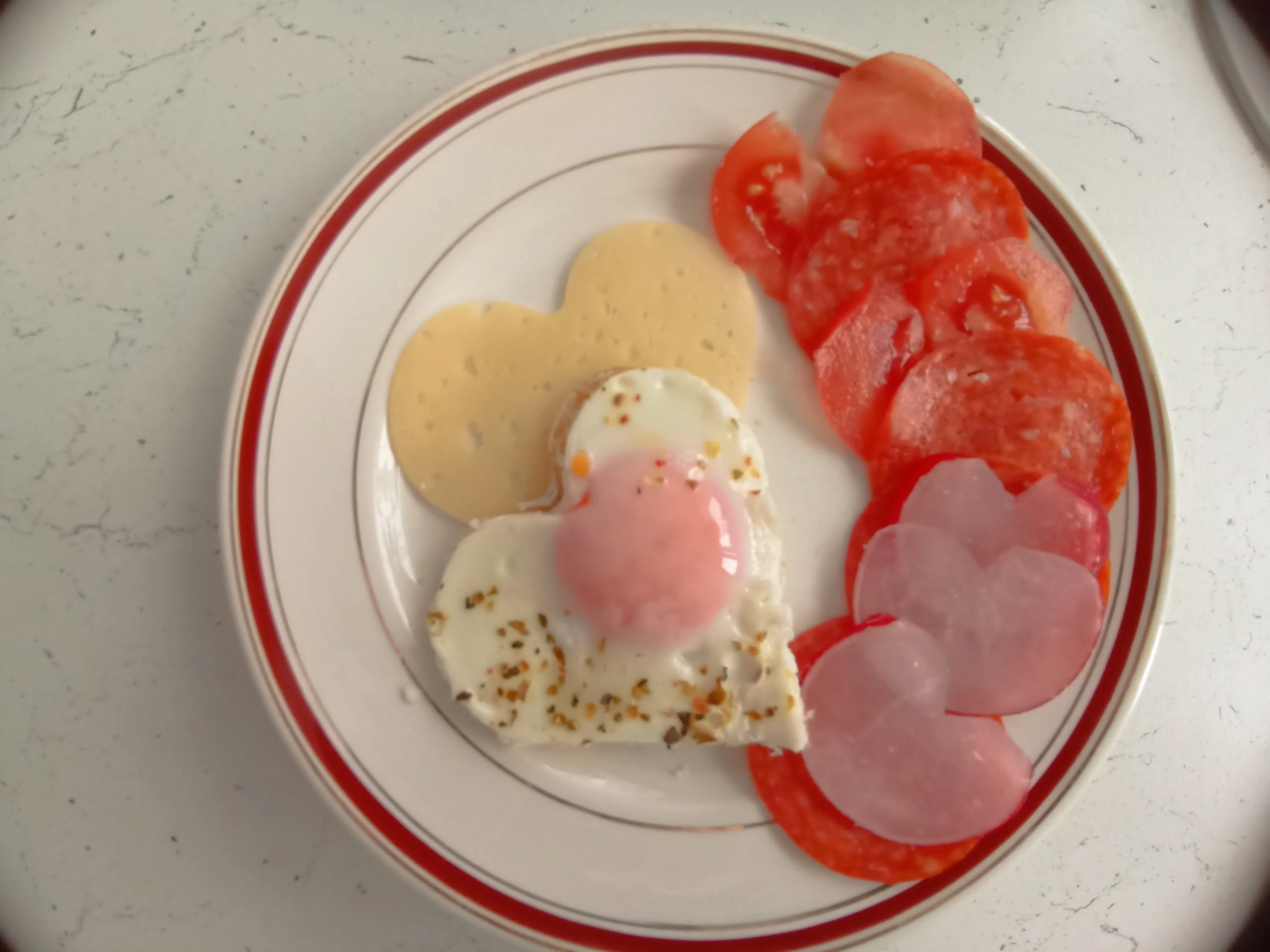 Шаг 9: Простой романтический завтрак к 14 февраля