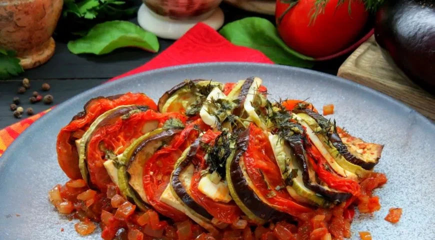 Рататуй с сыром фета: шаг 9