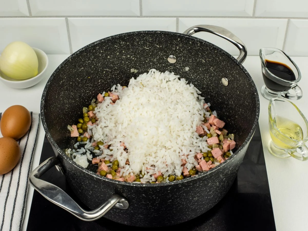 Шаг 9: Рис по-кантонезийски