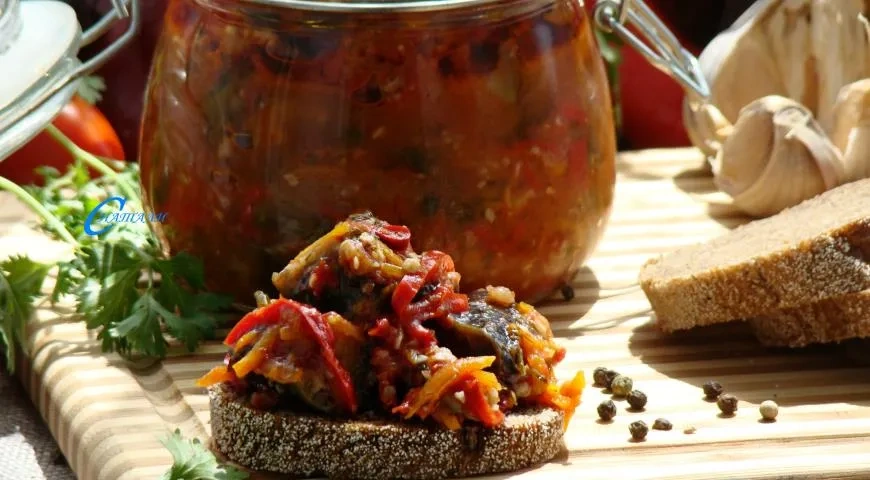 Салат "Бакат" на зиму в банках: шаг 9