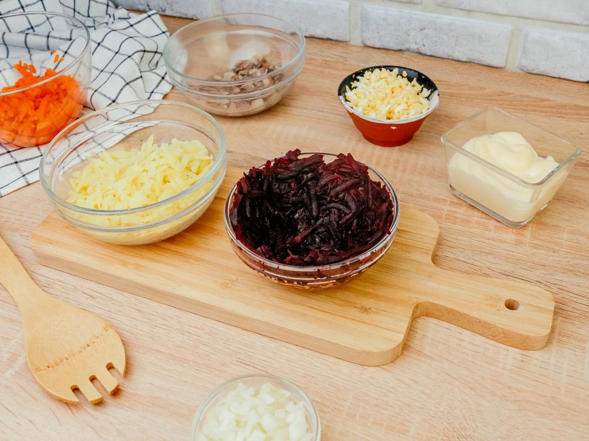 Шаг 9: Селедка под шубой