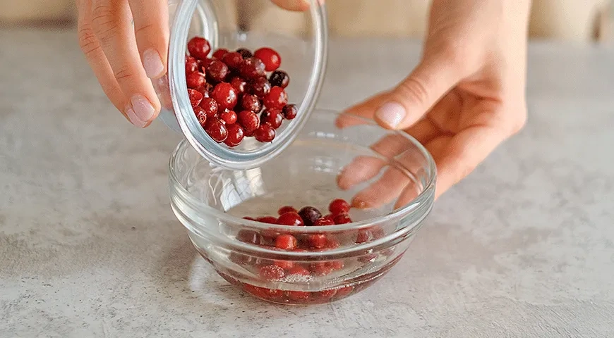 Шоколадный медовик со сметанным кремом: шаг 9