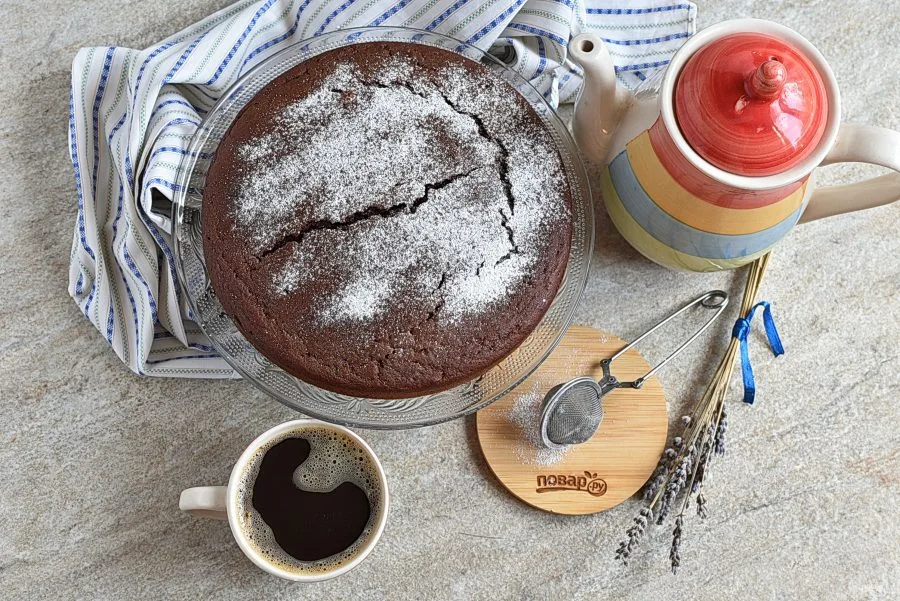 Шаг 9: Шоколадный пирог без яиц