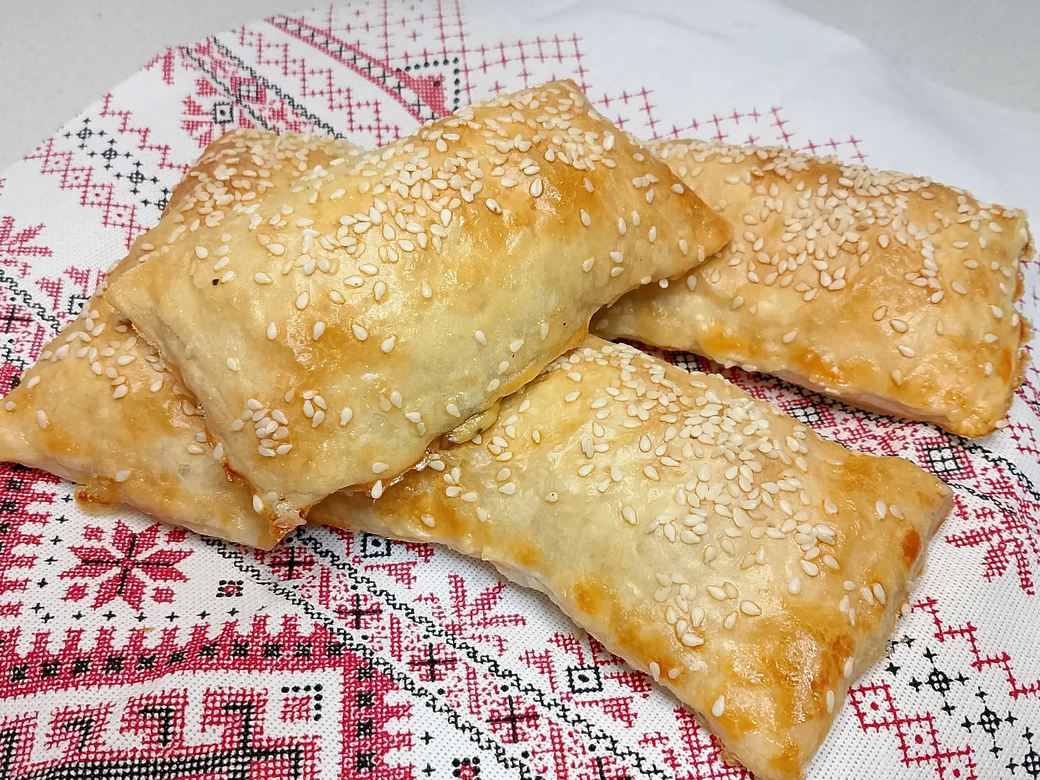 Шаг 9: Слойка с грибами и сыром