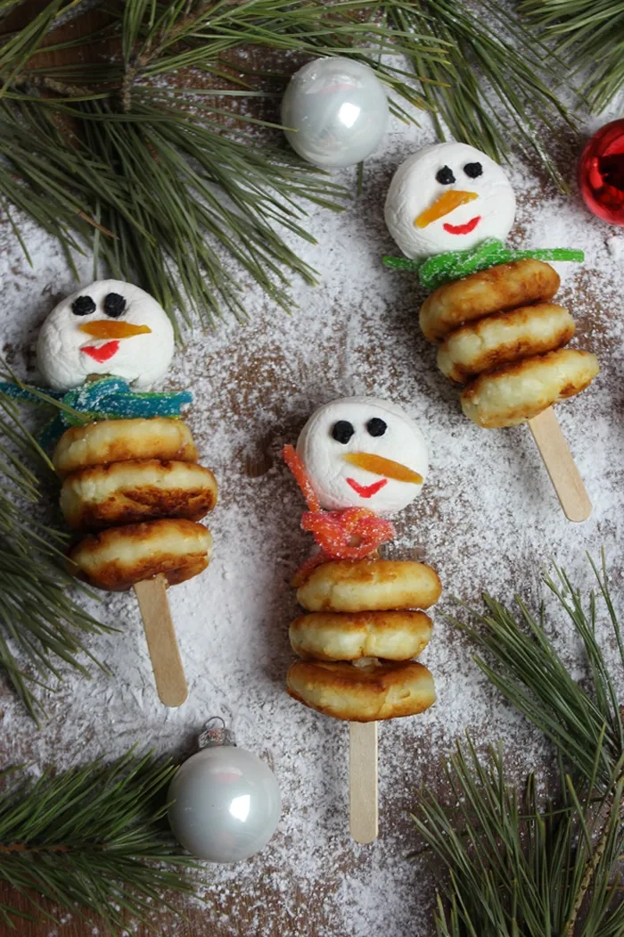 Шаг 9: Сырники «Волшебные снеговики»