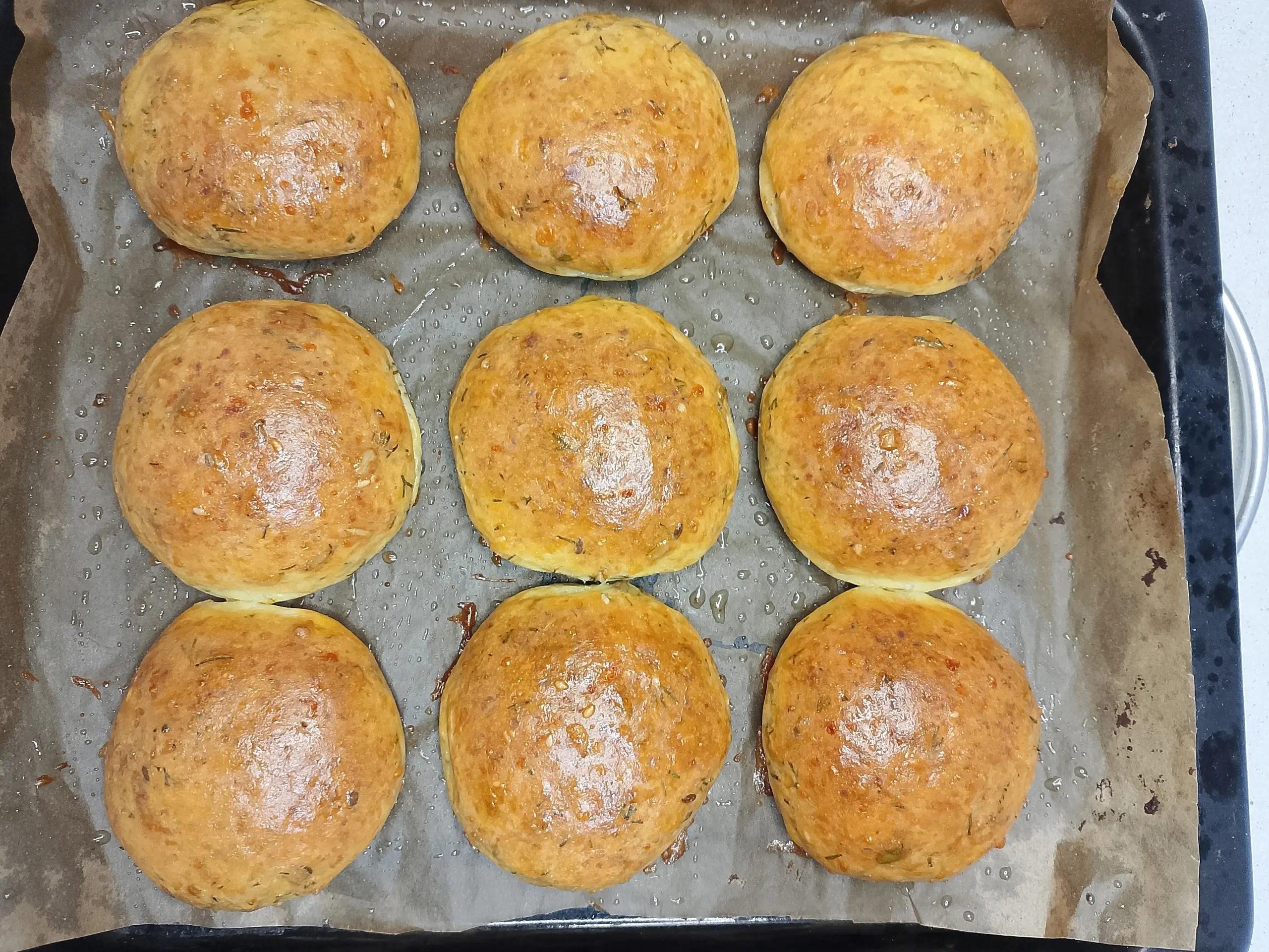 Шаг 9: Сырные булочки