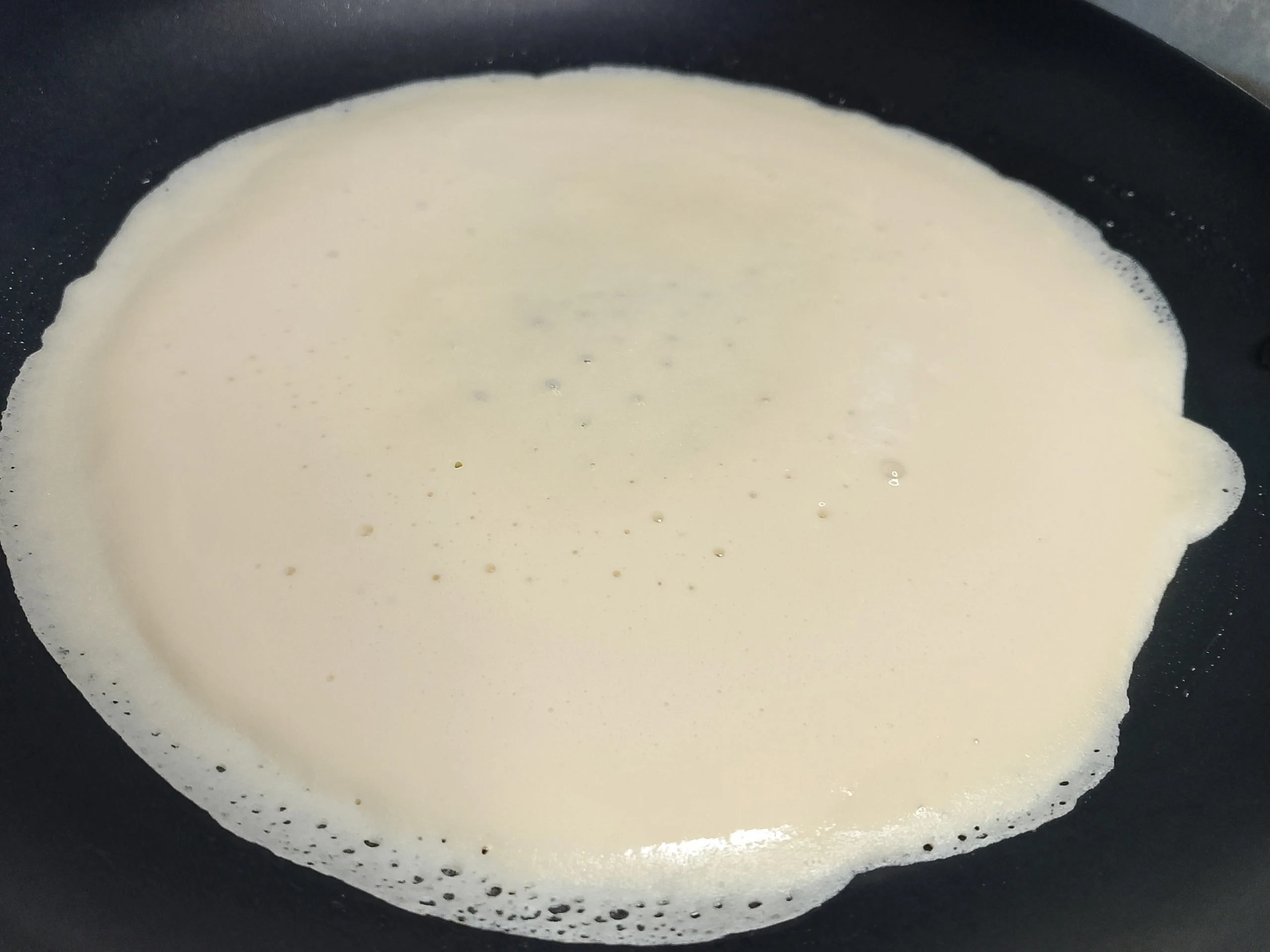 Шаг 9: Тонкие блинчики на йогурте