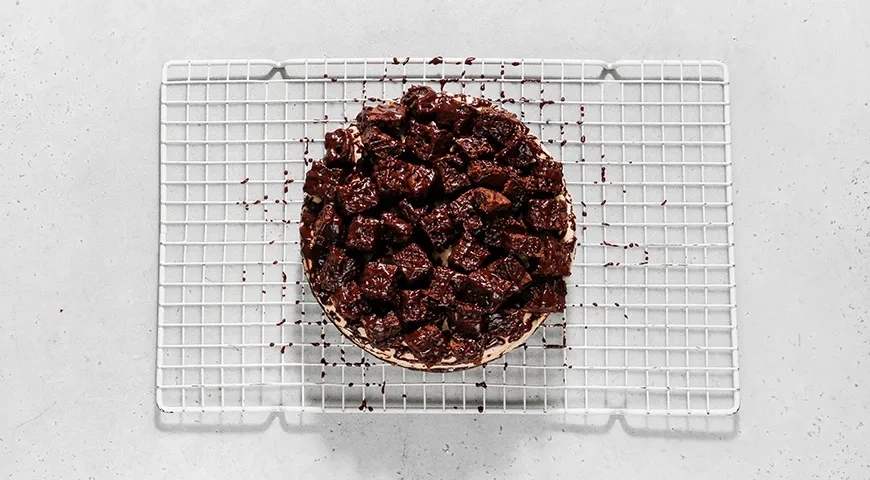 Торт «Улыбка негра» на кефире: шаг 9