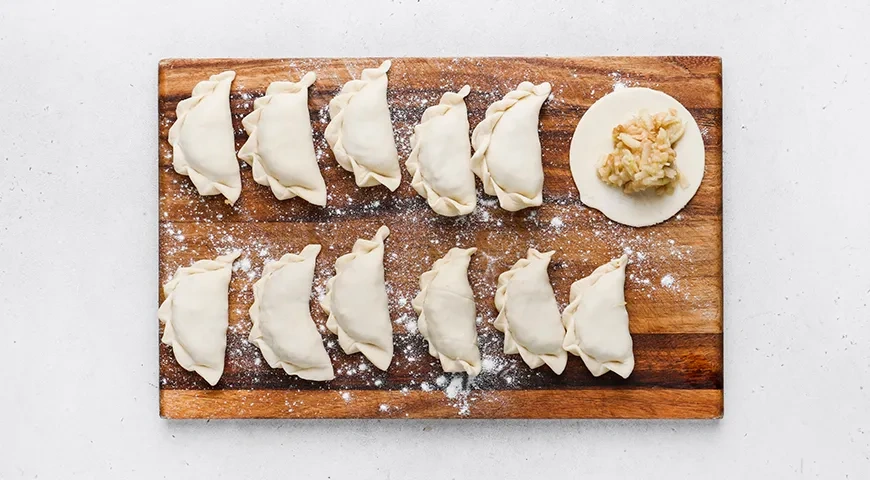 Вареники с яблоками: шаг 9