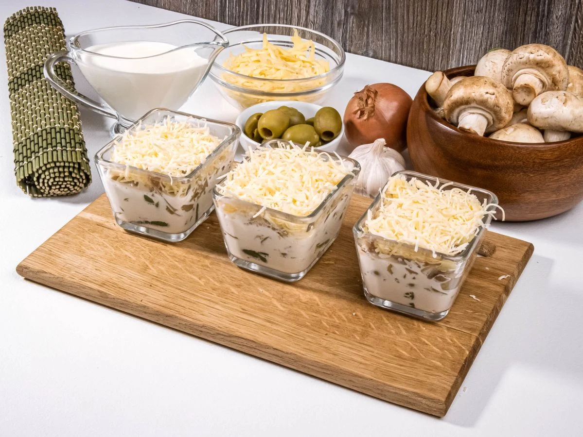 Шаг 9: Жюльен с оливками и стручковой фасолью